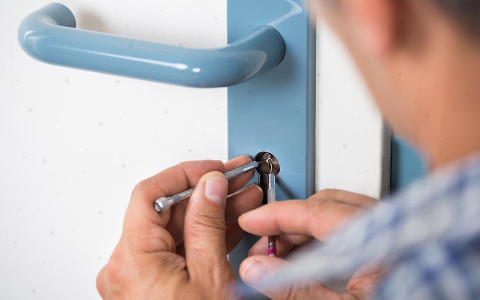 installations et les changements de serrures Lisses
